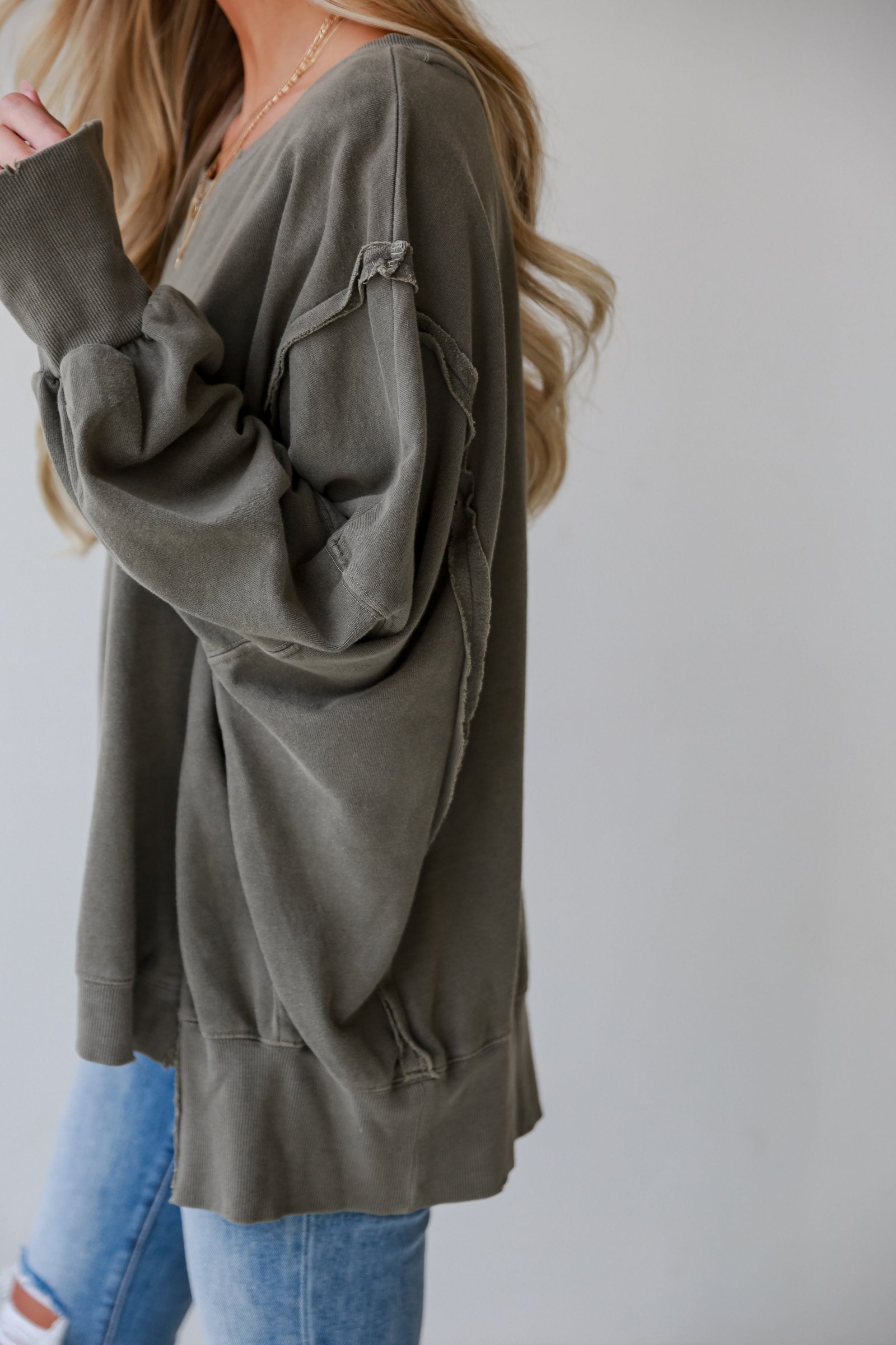 Abigail Mocha Oversized Pullover MB4